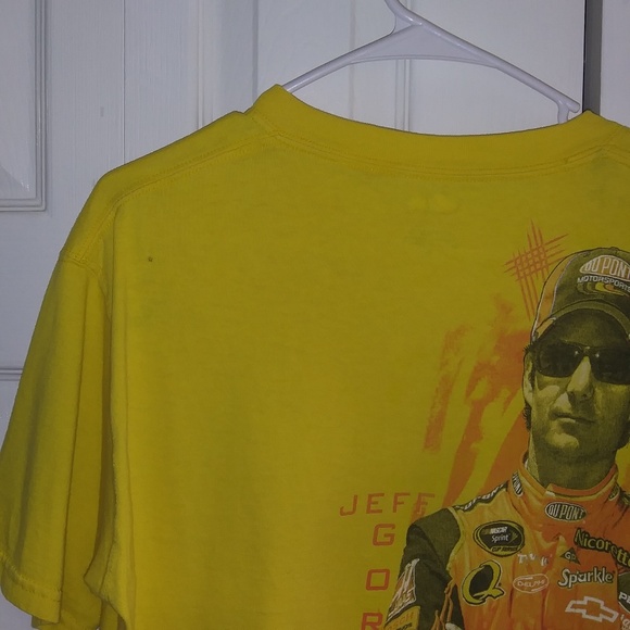 Jeff Gordan 24 Hendrick Motorsports Race Car Yellow T-Shirt, Double Sided - Picture 16 of 16